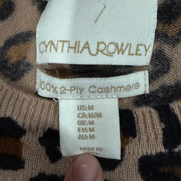 Cynthia Rowley 100% 2-Ply Cashmere Leopard Print Sweater Crewneck Size M - Picture 2 of 6